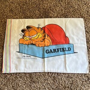 Vintage 1978 Garfield Pillow Case (one)